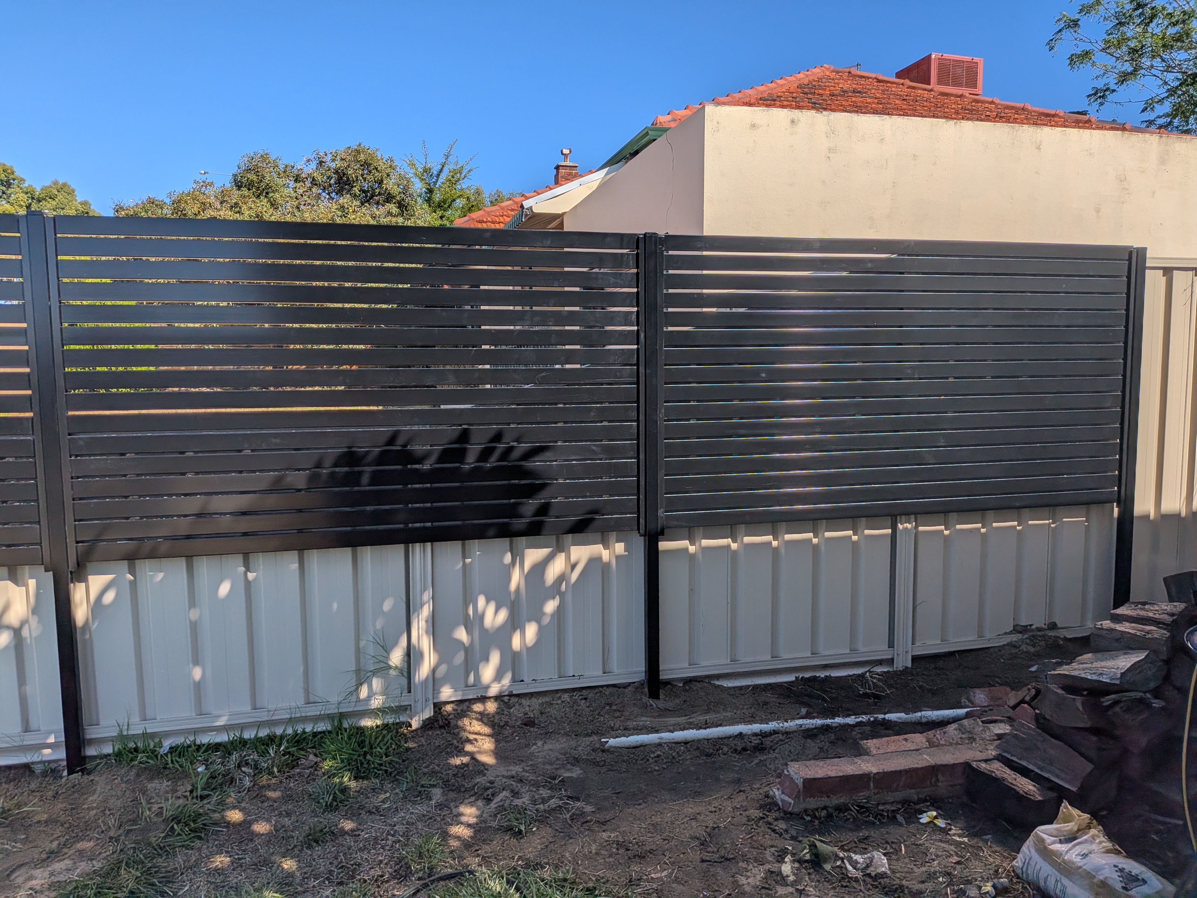 Night Sky aluminium slat fencing installation in Perth metro